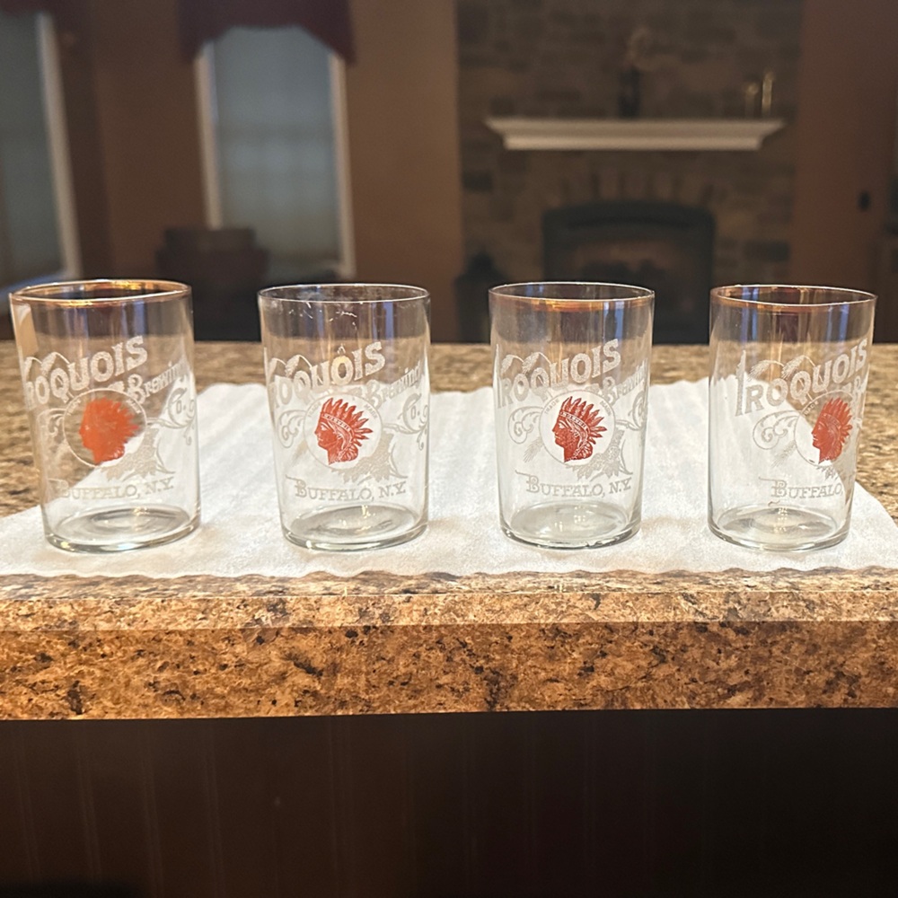 Iroquois Brewing Co etched glass set Buffalo NY vintage